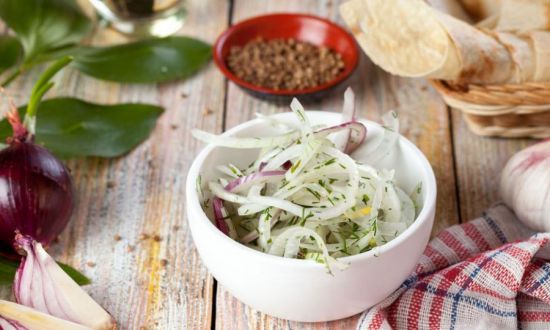 Маринованный лук